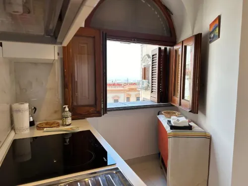 view-window-wood-complete-kitchen-pedamentina9